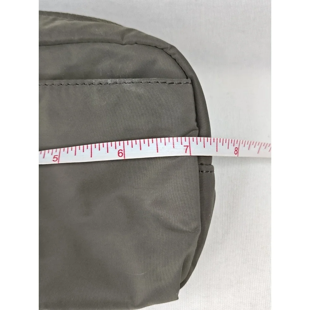 Athleta All About Crossbody Belt Bag Fanny Pack‎ Green Small Concert Festival